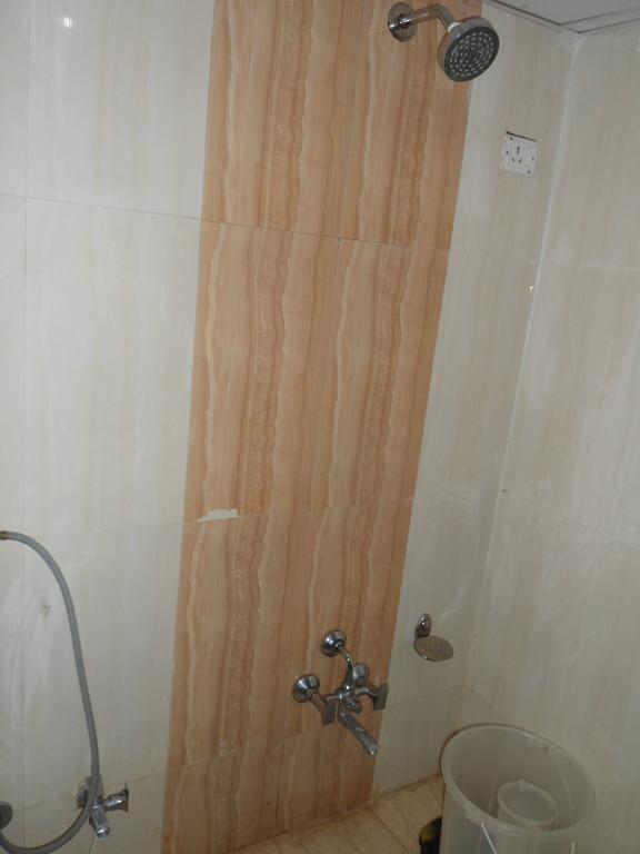 Hotel Avion Inn Ahmedabad Room photo